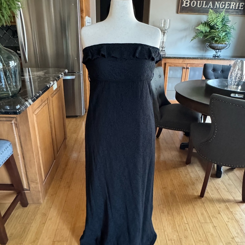 Elegant Black Off-Shoulder Dress